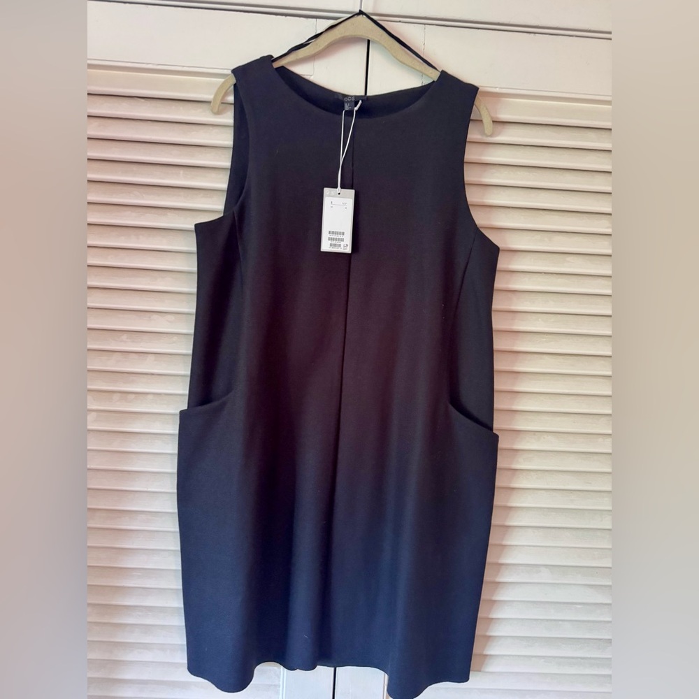 NWT COS BLACK AVANT GARDE SLEEVELESS MINI SHIFT DRESS SZ MED ORIG $115